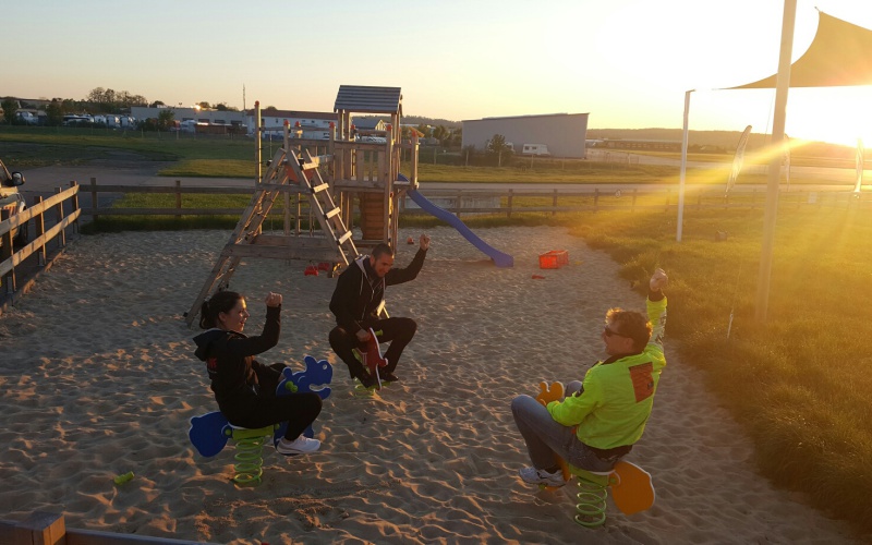 Spielplatz Reiten